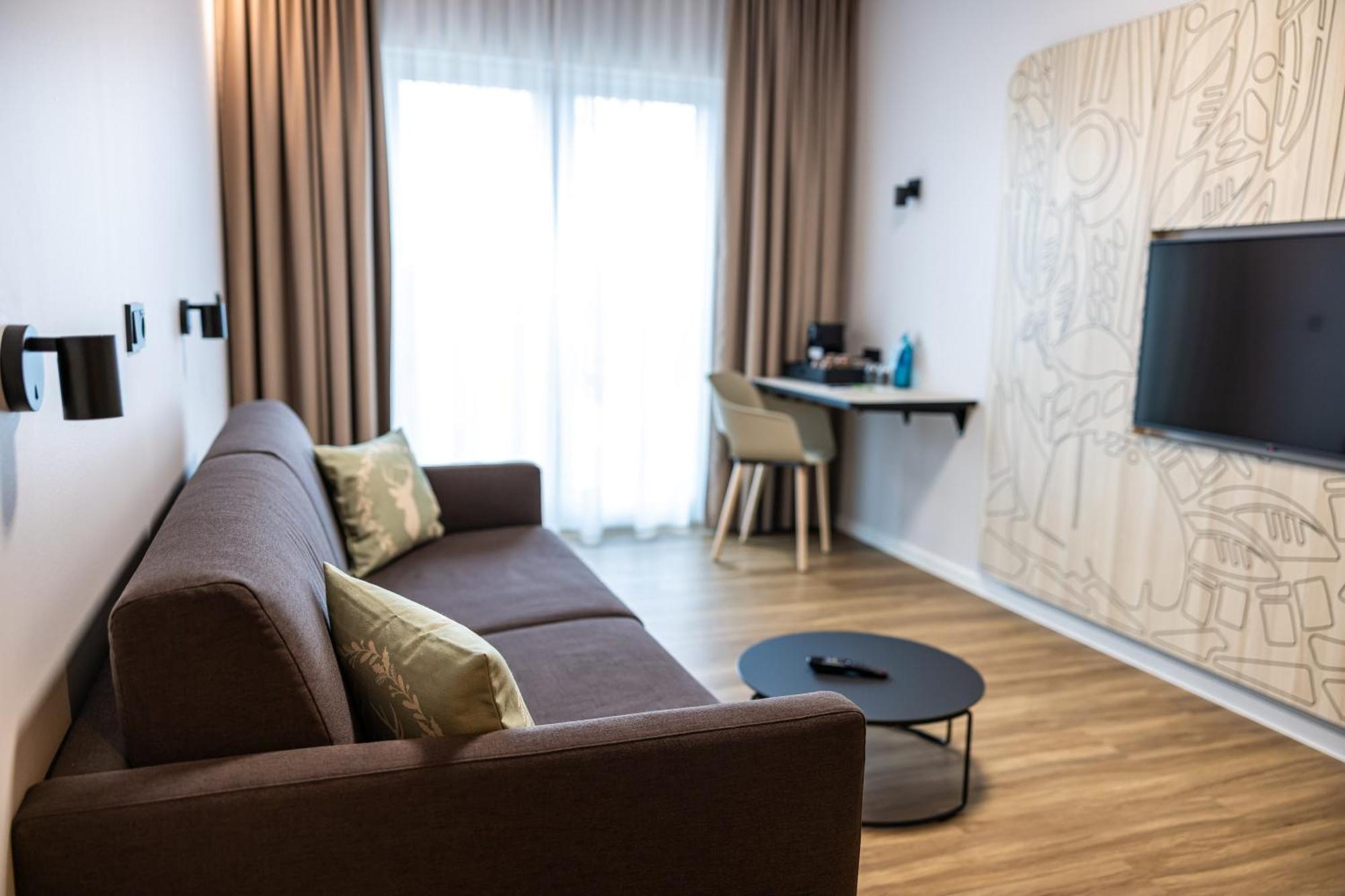 Platzhirsch Living Hotel Kelsterbach Eksteriør billede